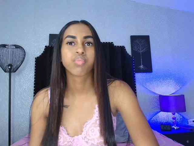 aliciagandhii webcam