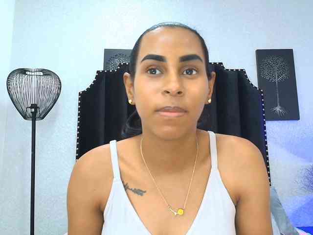 aliciagandhii