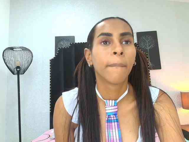 aliciagandhii webcam