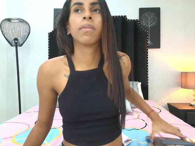 aliciagandhii webcam
