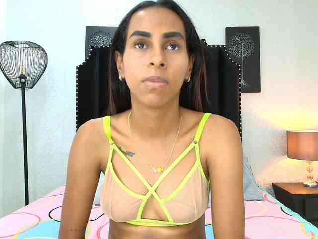 aliciagandhii webcam