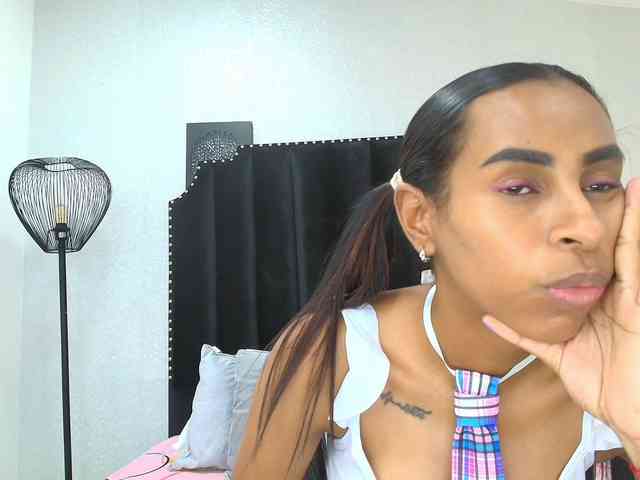 aliciagandhii webcam