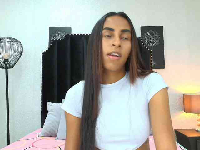 Modelo: aliciagandhii