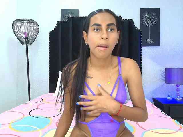 aliciagandhii