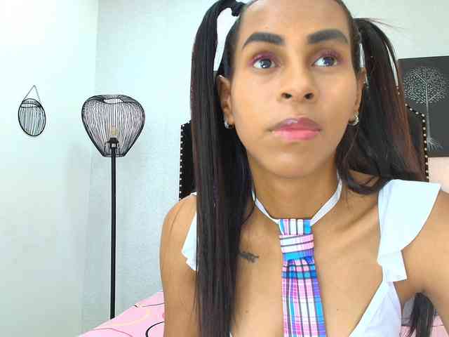 aliciagandhii webcam