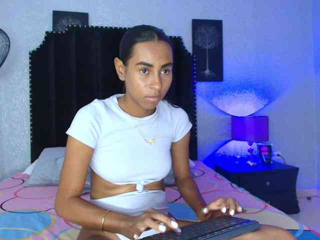 aliciagandhii