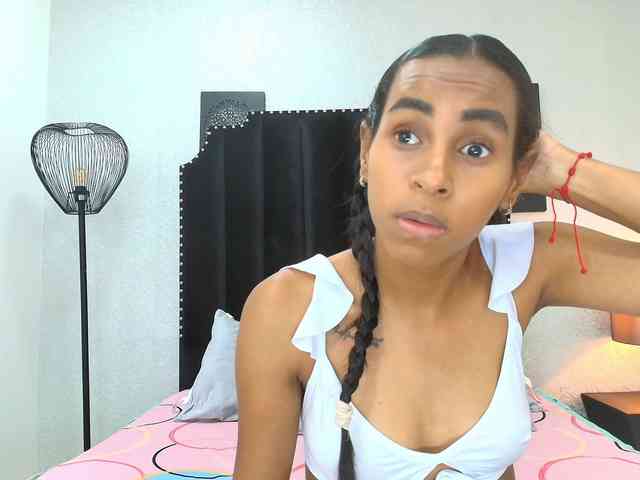 aliciagandhii webcam