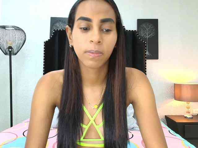 aliciagandhii webcam
