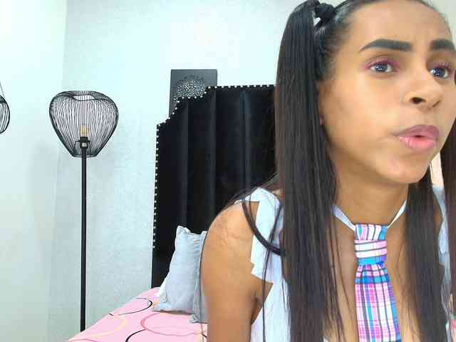aliciagandhii webcam