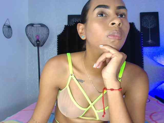 aliciagandhii