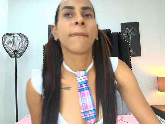 aliciagandhii webcam