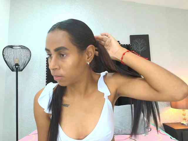 aliciagandhii webcam