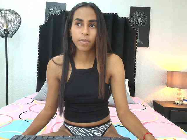 aliciagandhii webcam