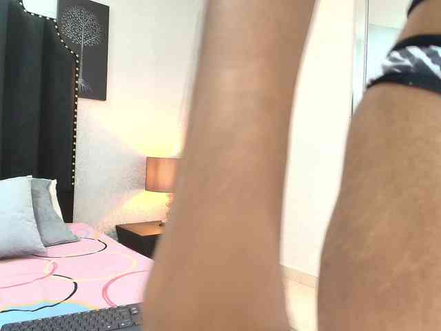 aliciagandhii webcam