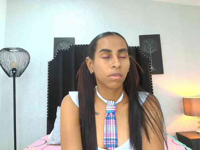 aliciagandhii webcam