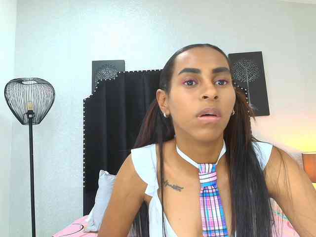 aliciagandhii webcam