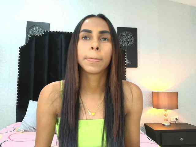 aliciagandhii webcam