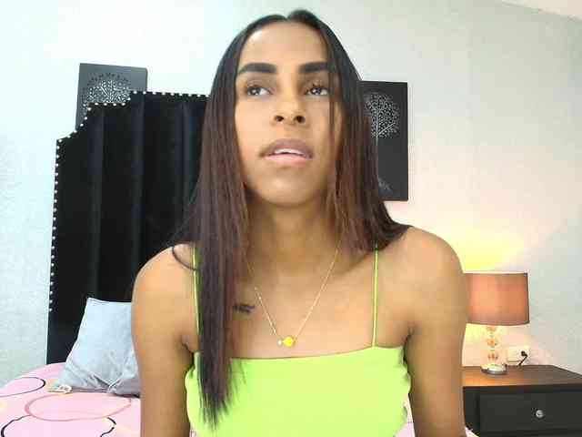 aliciagandhii webcam