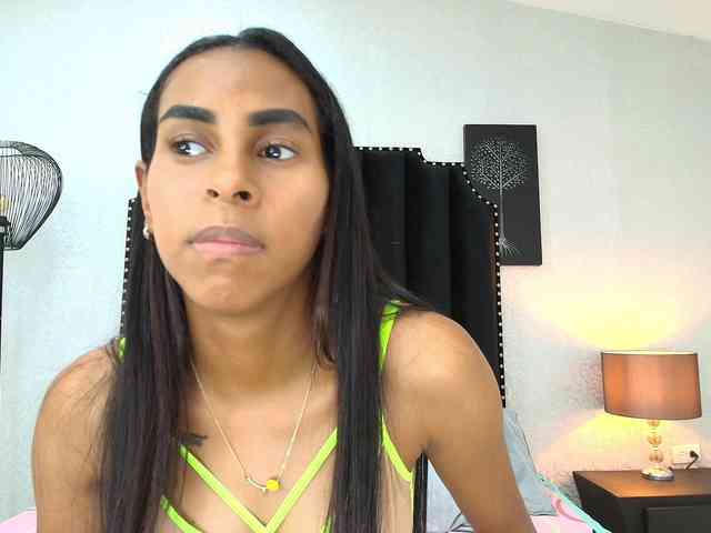 aliciagandhii webcam