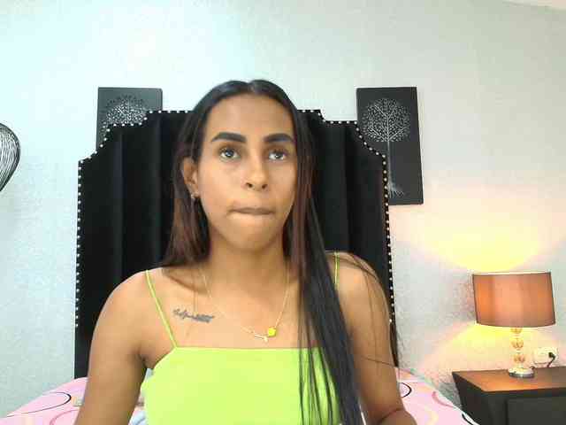 aliciagandhii webcam