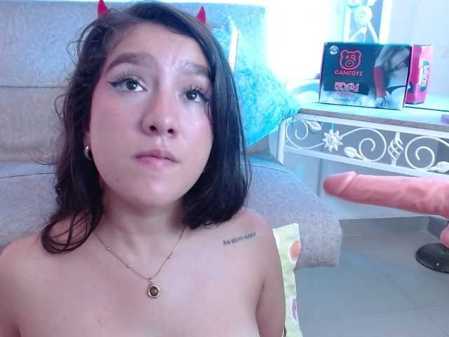 Gaging-Zhara live cam on BongaCams