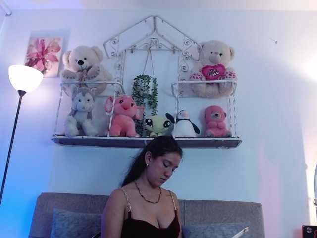 Gaging-Zhara live cam on BongaCams