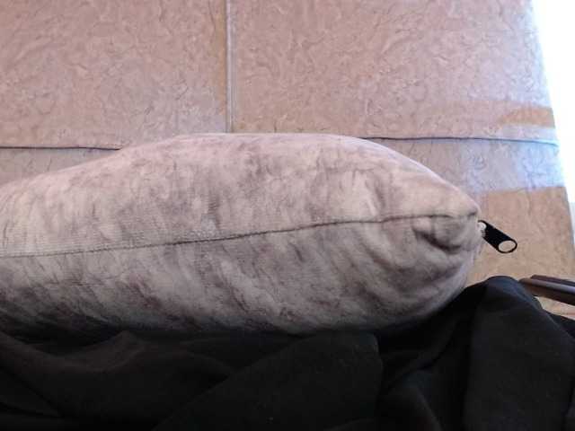 Gaging-Zhara live cam on BongaCams
