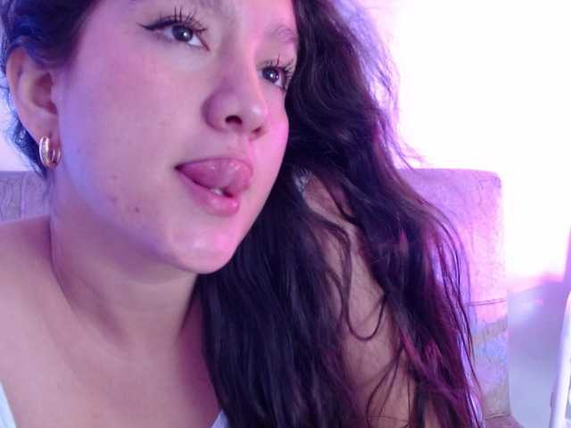 Gaging-Zhara live cam on BongaCams