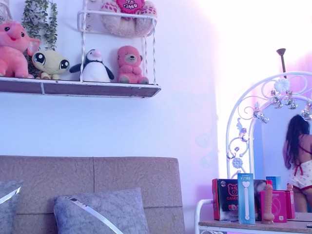 Gaging-Zhara live cam on BongaCams