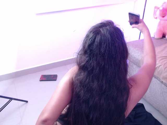 Gaging-Zhara live cam on BongaCams
