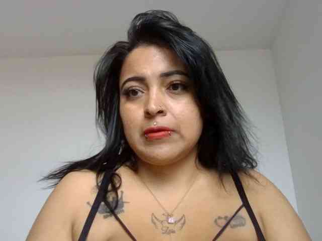Sarah-917-1 Live Webcam on BongaCams