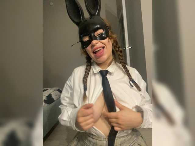 TeleVasilisk live cam on BongaCams