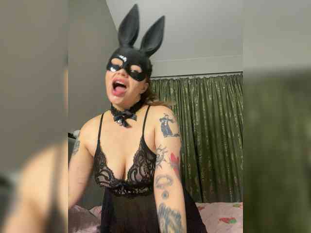 Teddy_Bunny webcam