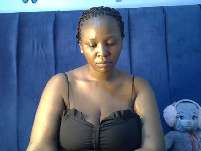 Deyse live cam on BongaCams