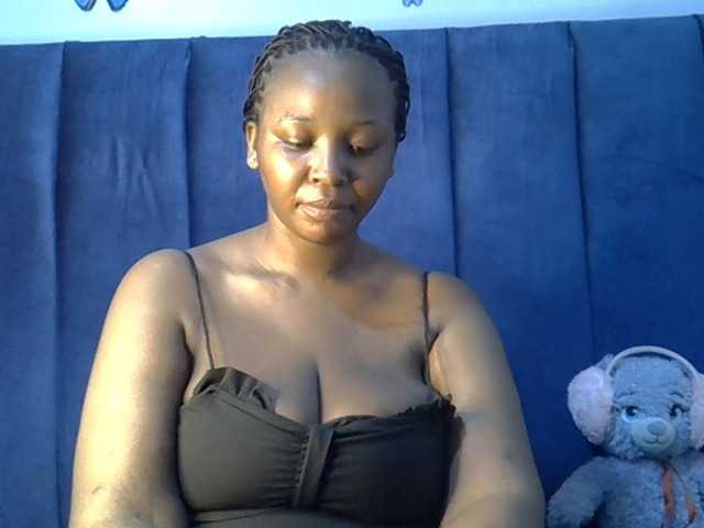 Deyse live cam on BongaCams