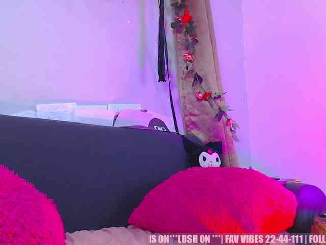 fetish-vampire webcam