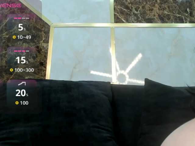 Angel-Pettite live cam on BongaCams