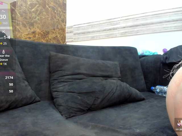 Angel-Pettite live cam on BongaCams