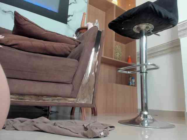 Angel-Pettite webcam