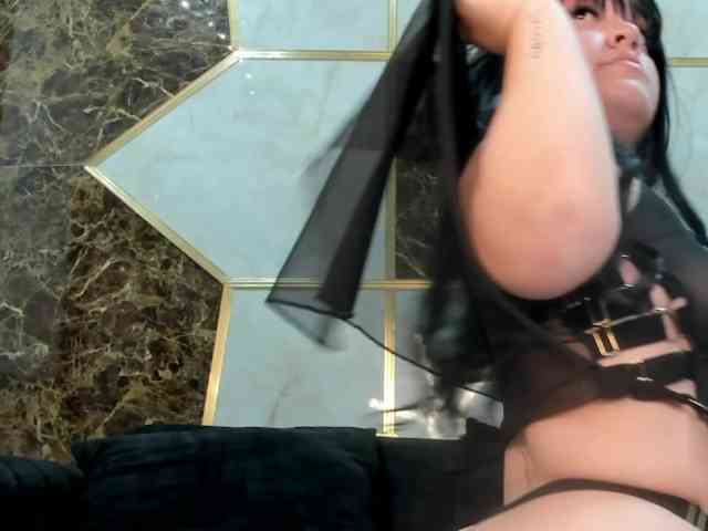 Angel-Pettite webcam