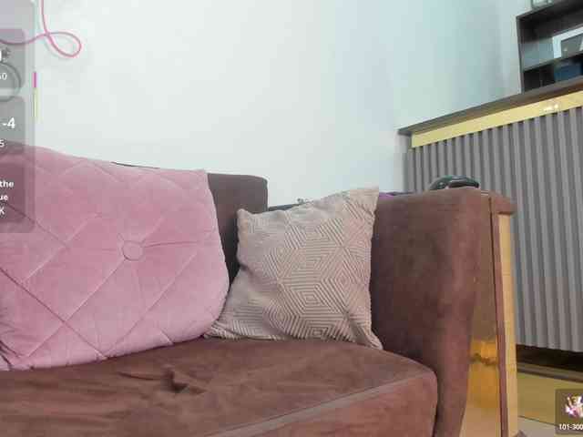 Angel-Pettite webcam