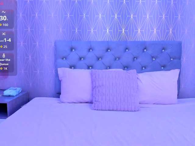 Coral-Snoww live cam on BongaCams