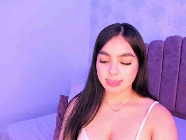 Kimmie-Bloomie webcam