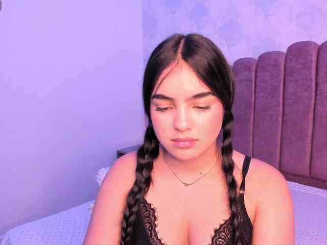 Kimmie-Bloomie webcam