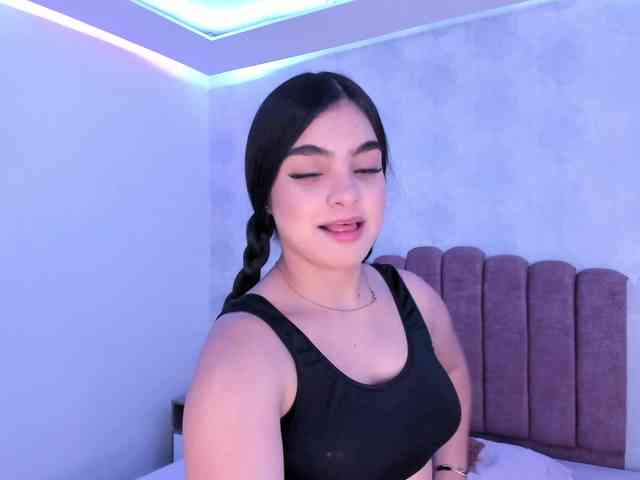 Kimmie-Bloomie webcam