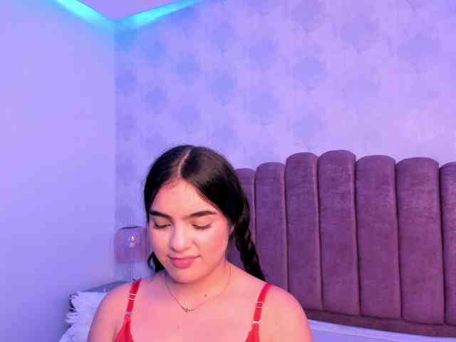 Kimmie-Bloomie webcam