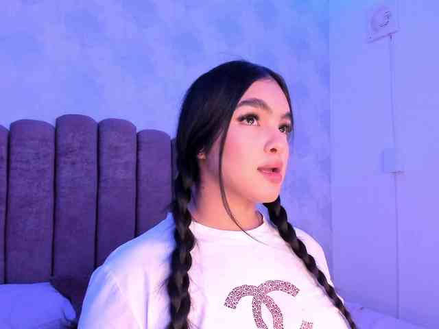 Kimmie-Bloomie webcam