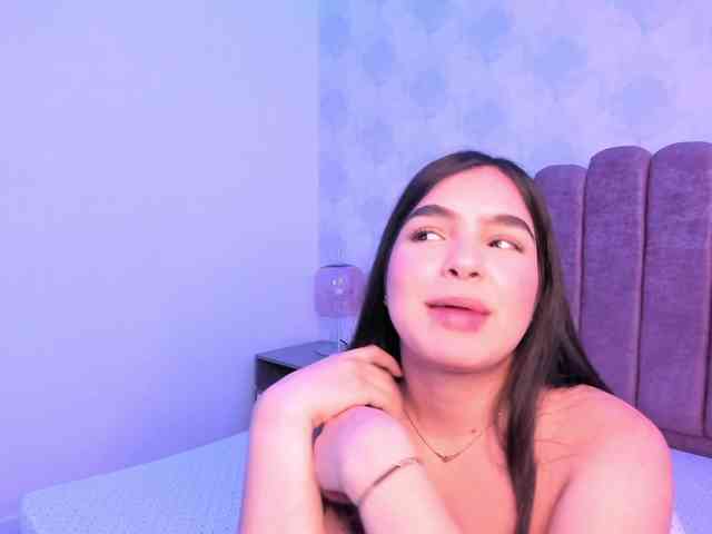 Kimmie-Bloomie webcam