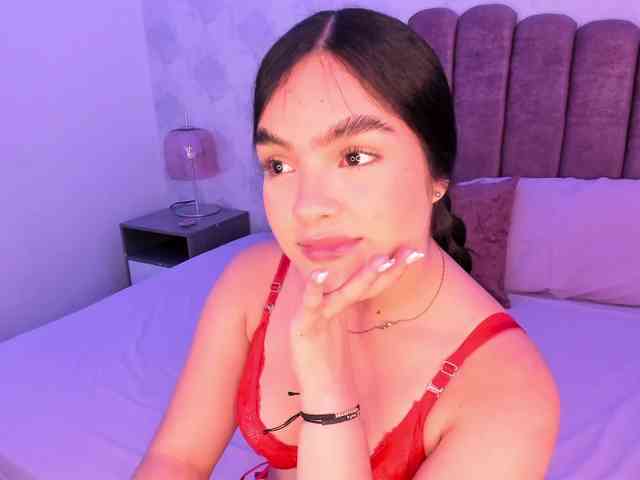 Kimmie-Bloomie webcam