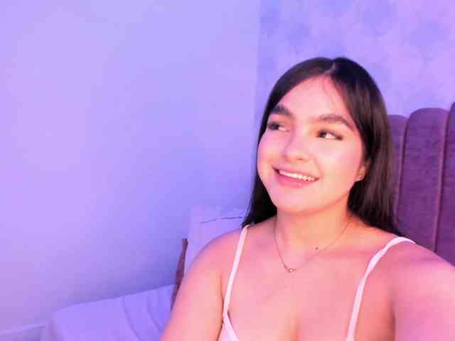 Kimmie-Bloomie webcam
